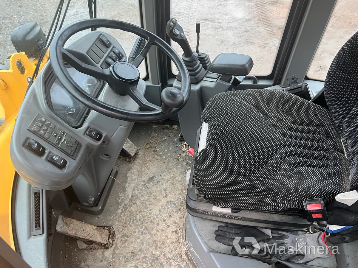 Chargeuse sur pneus Hjullastare Volvo L35G med redskap