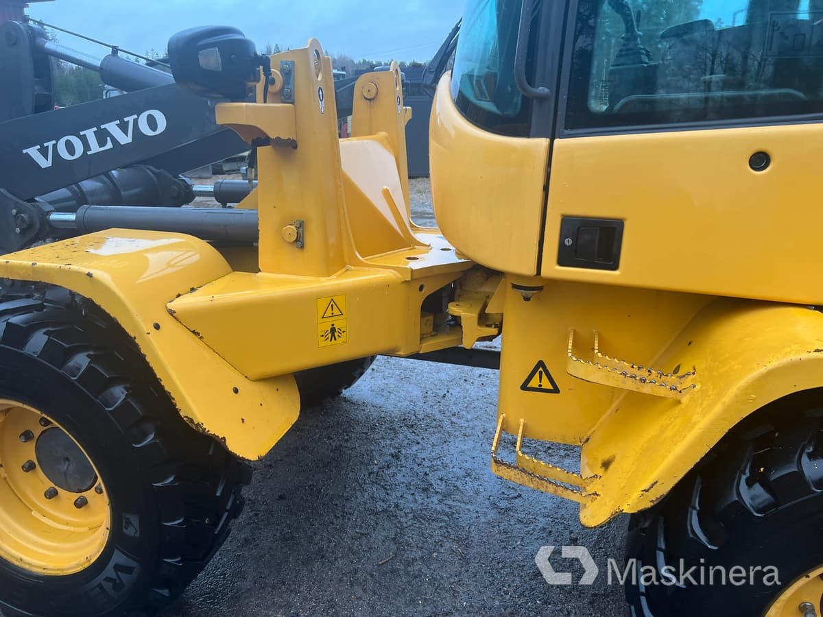 Chargeuse sur pneus Hjullastare Volvo L35G med redskap