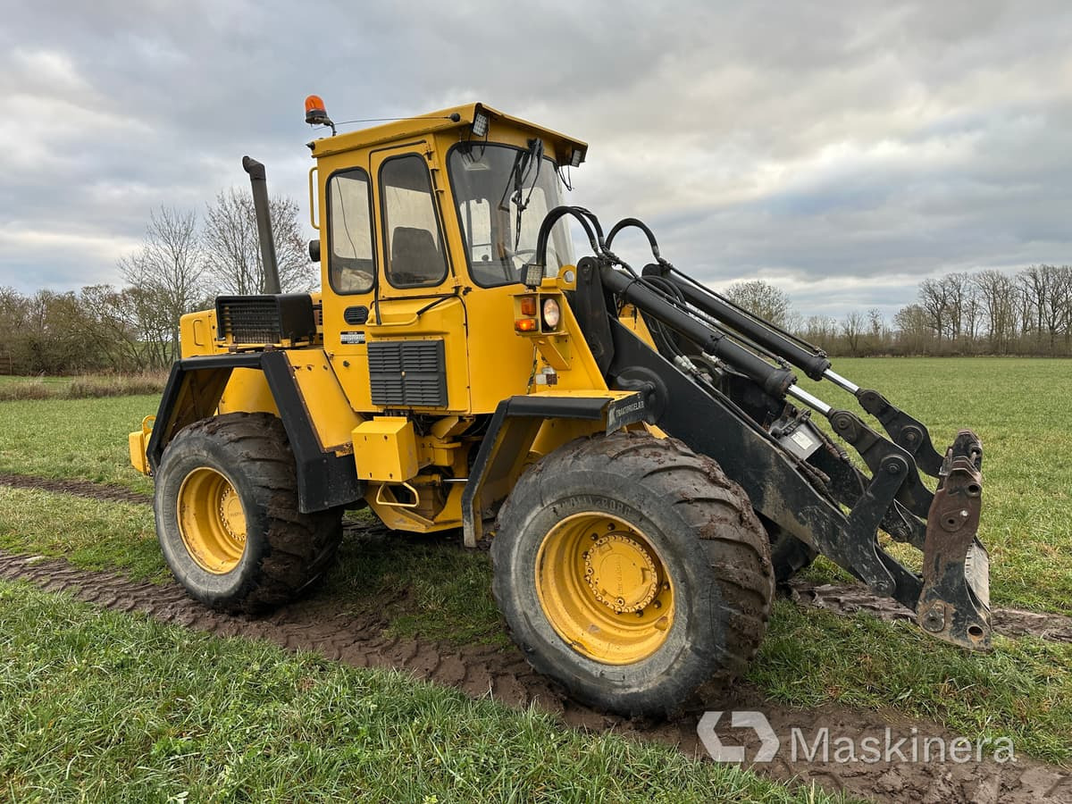 Chargeuse sur pneus Hjullastare Volvo L50