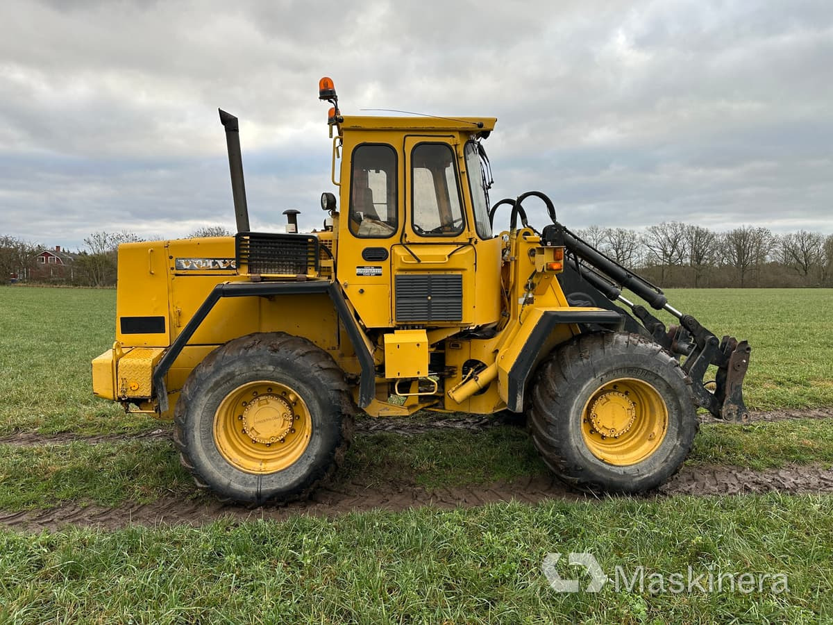 Chargeuse sur pneus Hjullastare Volvo L50