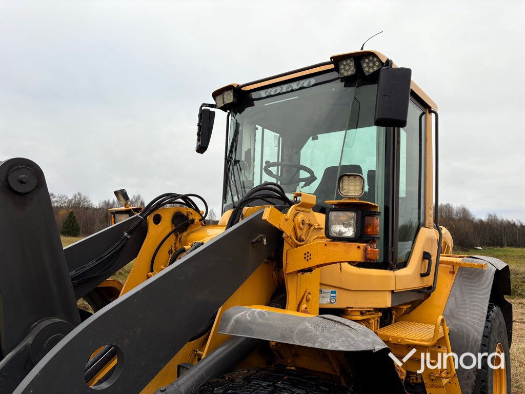 Chargeuse sur pneus Hjullastare - Volvo, L60F