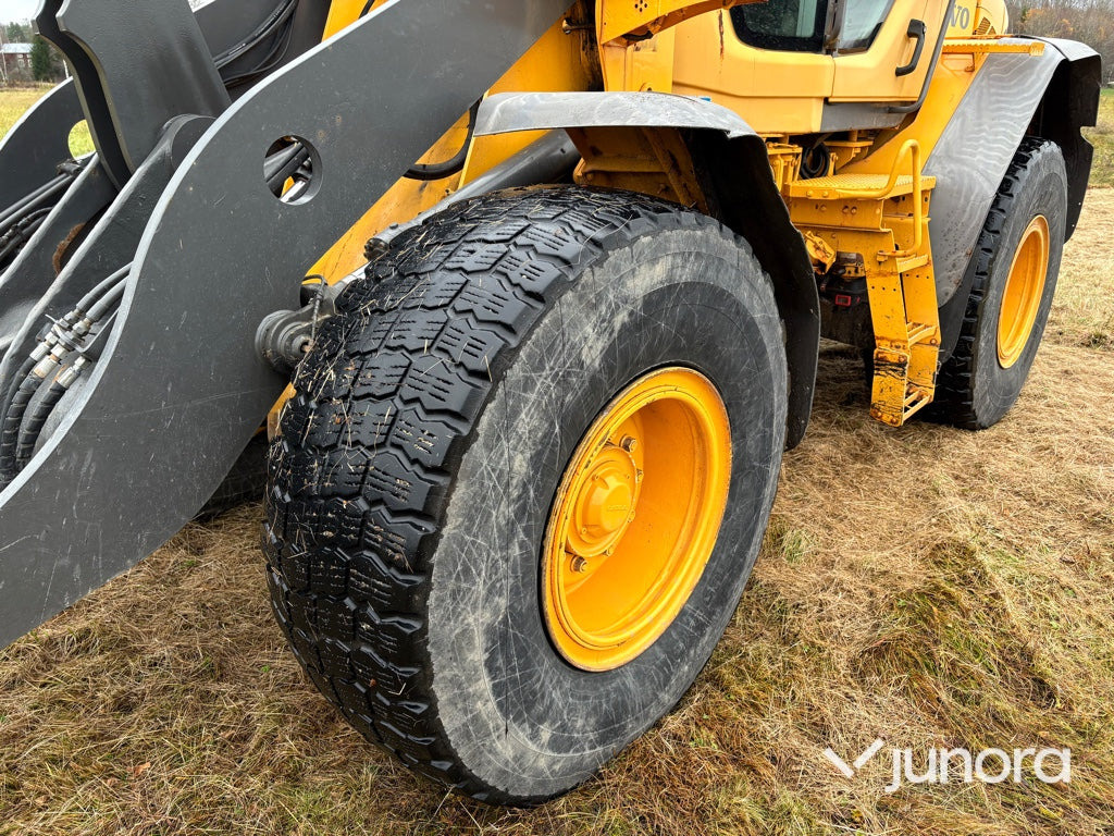 Chargeuse sur pneus Hjullastare - Volvo, L60F