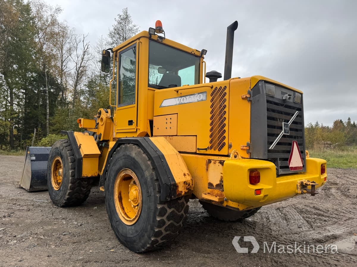 Chargeuse sur pneus Hjullastare Volvo L70D