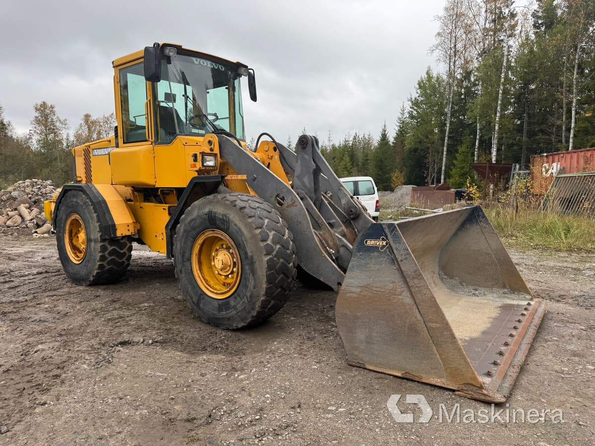 Chargeuse sur pneus Hjullastare Volvo L70D