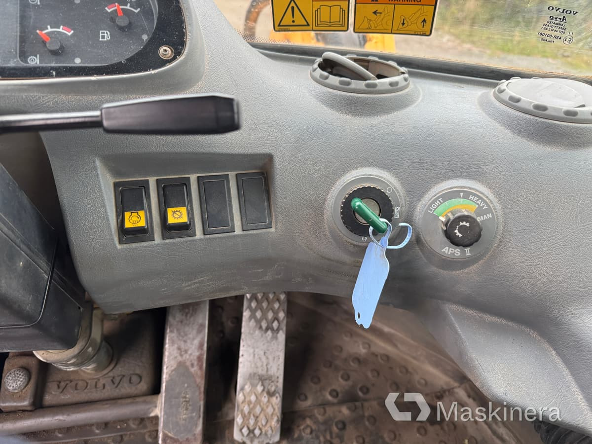 Chargeuse sur pneus Hjullastare Volvo L70D