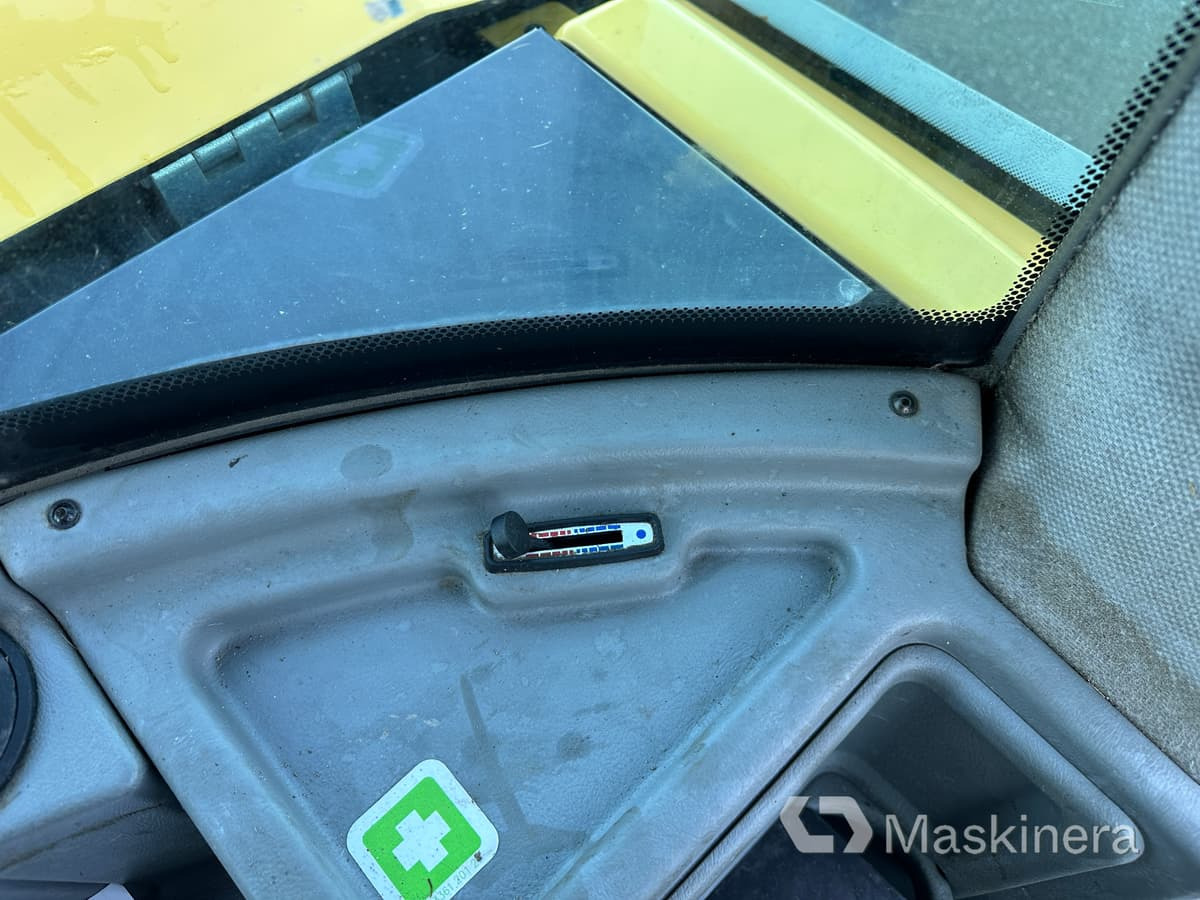 Chargeuse sur pneus Hjullastare Yanmar V100