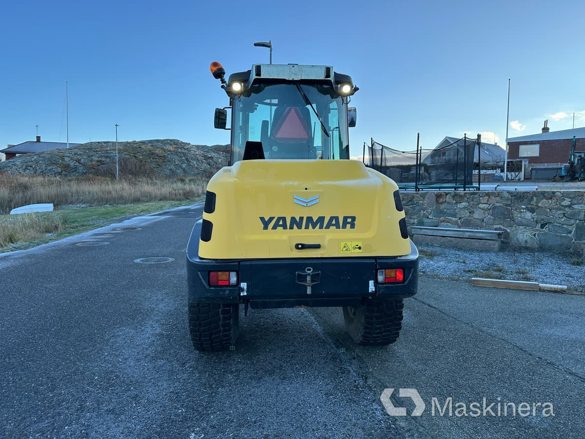 Chargeuse sur pneus Hjullastare Yanmar V100