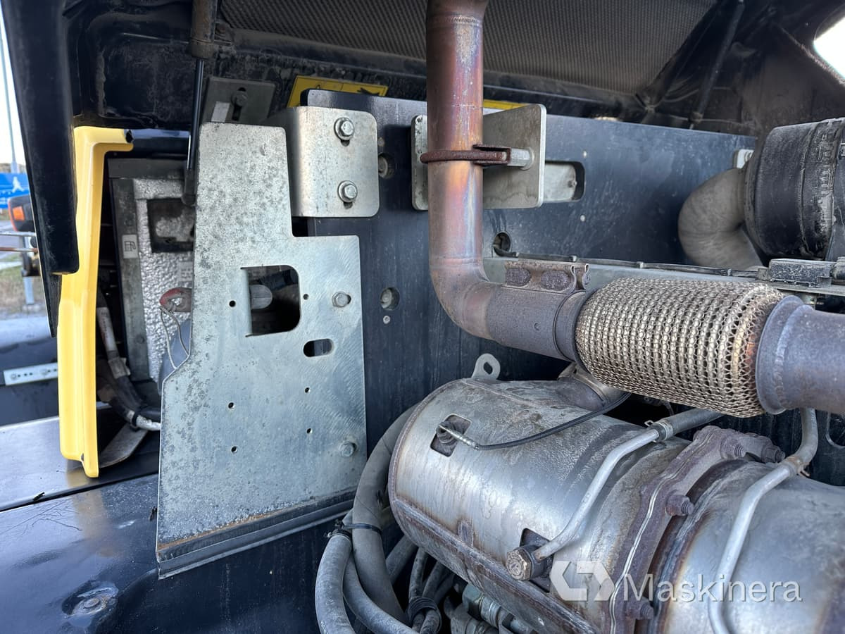 Chargeuse sur pneus Hjullastare Yanmar V100