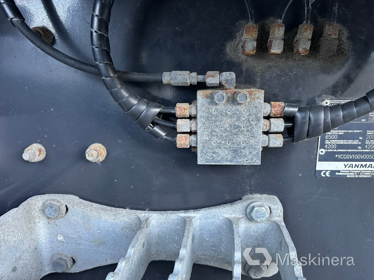 Chargeuse sur pneus Hjullastare Yanmar V100