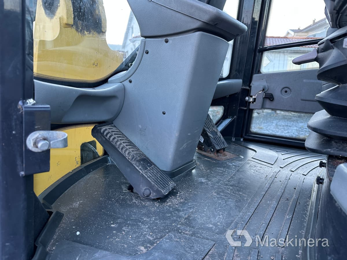 Chargeuse sur pneus Hjullastare Yanmar V100