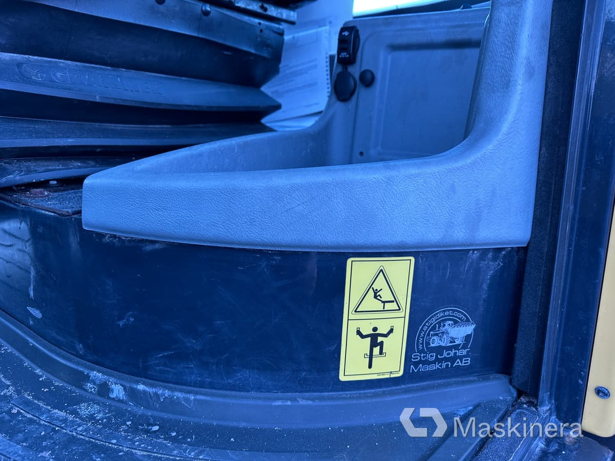 Chargeuse sur pneus Hjullastare Yanmar V100