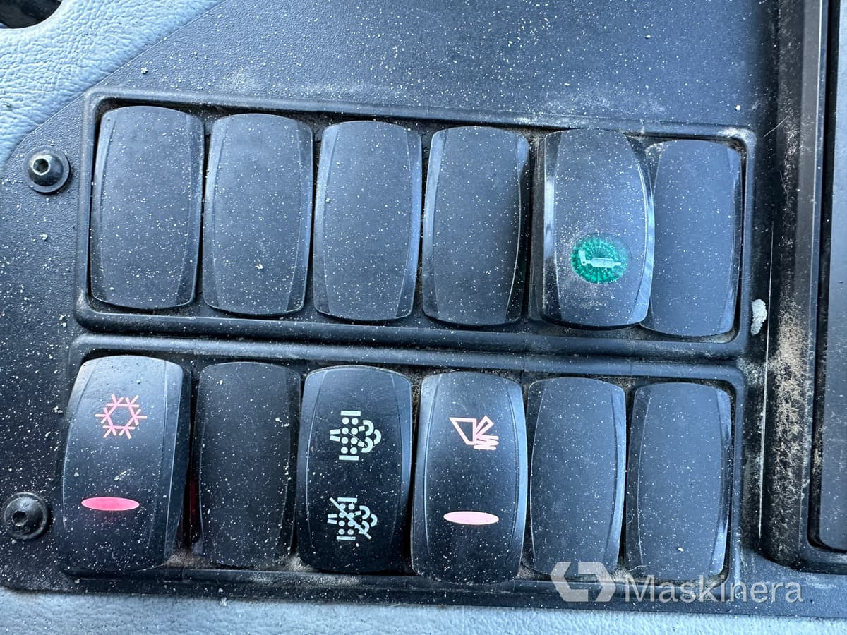 Chargeuse sur pneus Hjullastare Yanmar V100