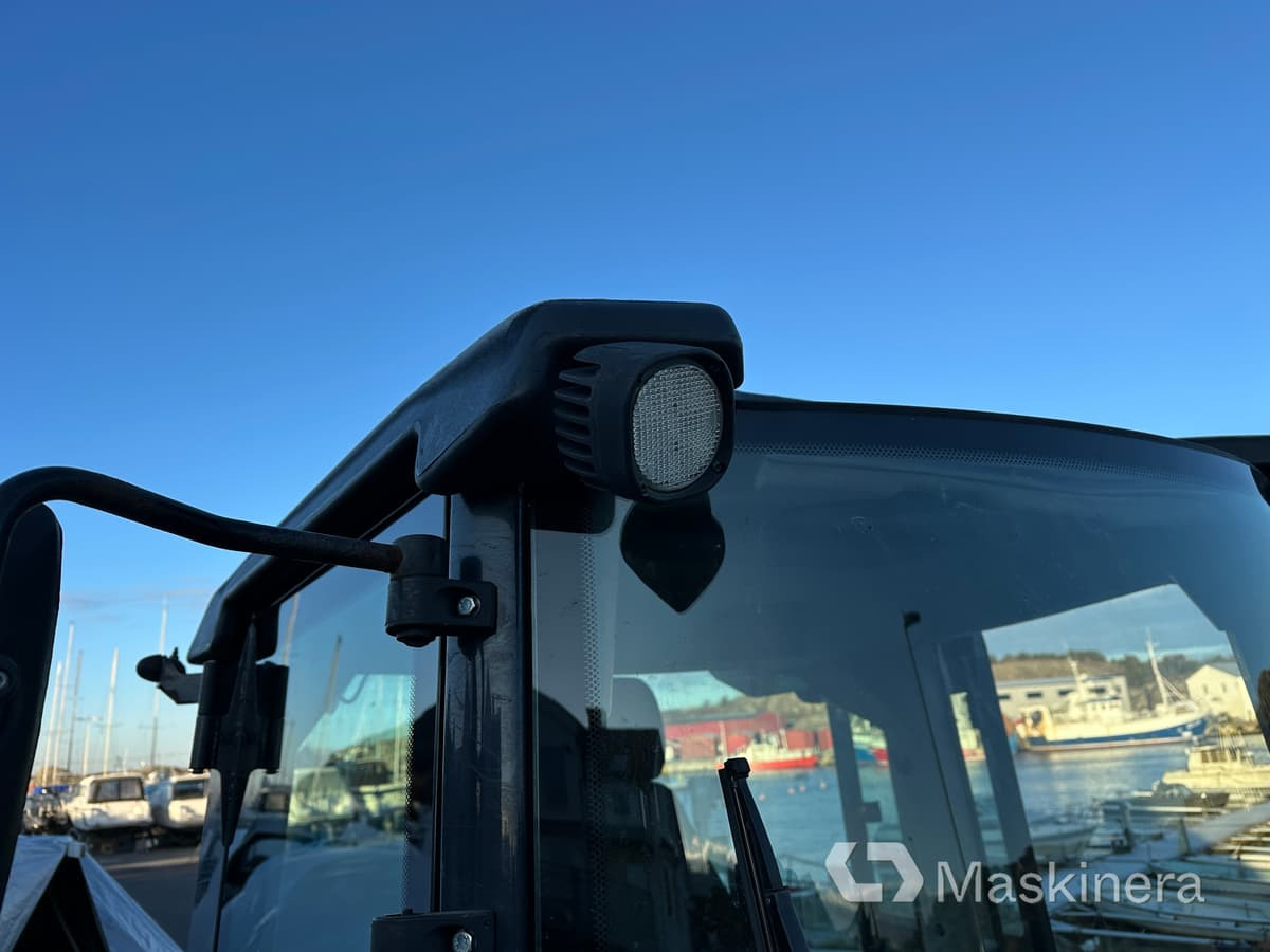 Chargeuse sur pneus Hjullastare Yanmar V100