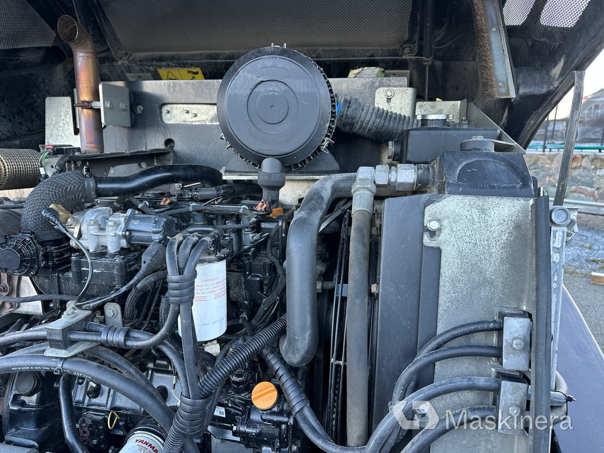 Chargeuse sur pneus Hjullastare Yanmar V100