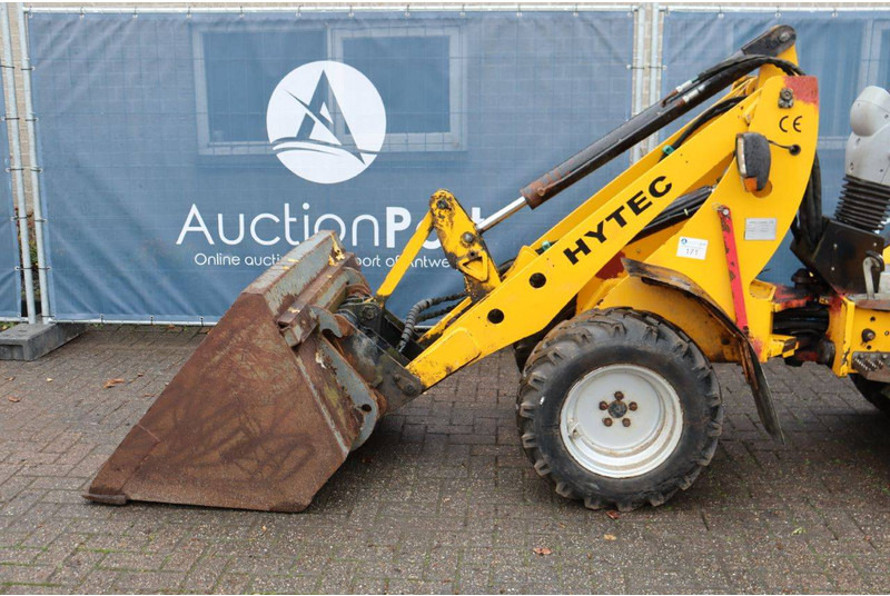 Chargeuse sur pneus Hytec X200