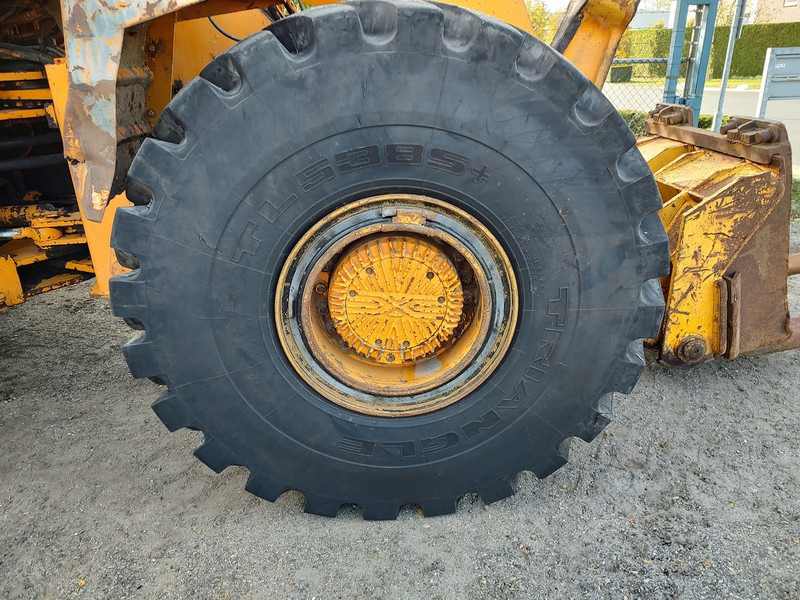 Chargeuse sur pneus Hyundai HL35