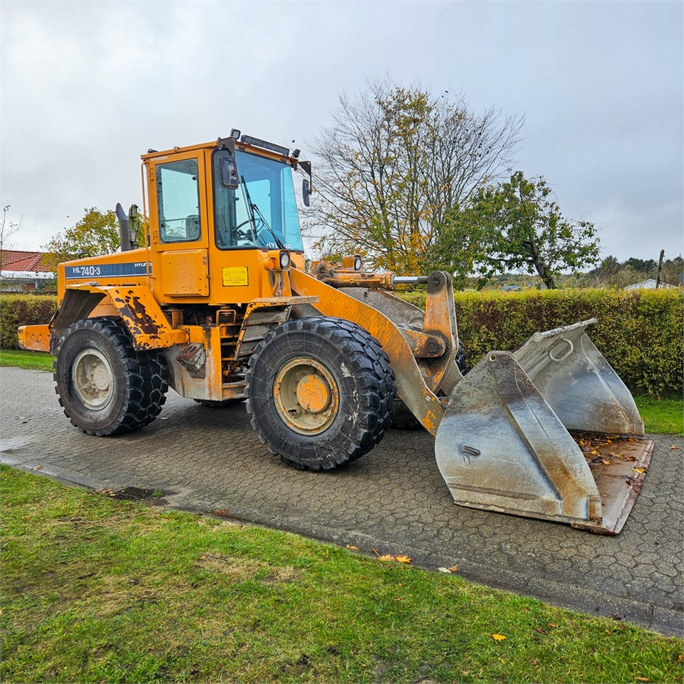 Chargeuse sur pneus Hyundai HL740-3