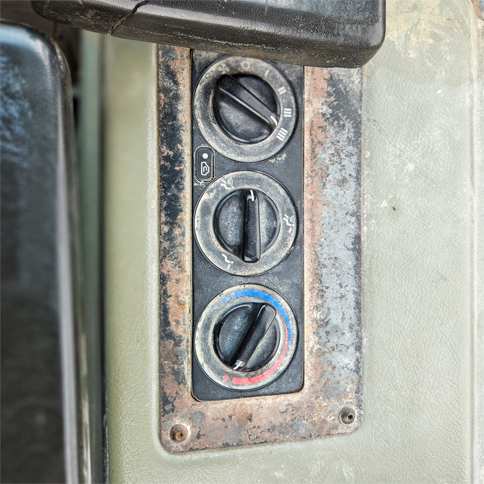 Chargeuse sur pneus Hyundai HL740-3