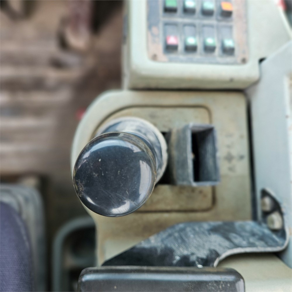 Chargeuse sur pneus Hyundai HL740-3