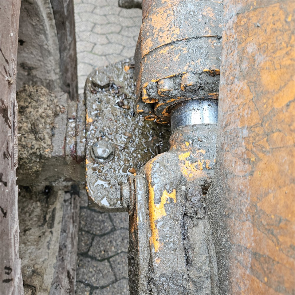 Chargeuse sur pneus Hyundai HL740-3