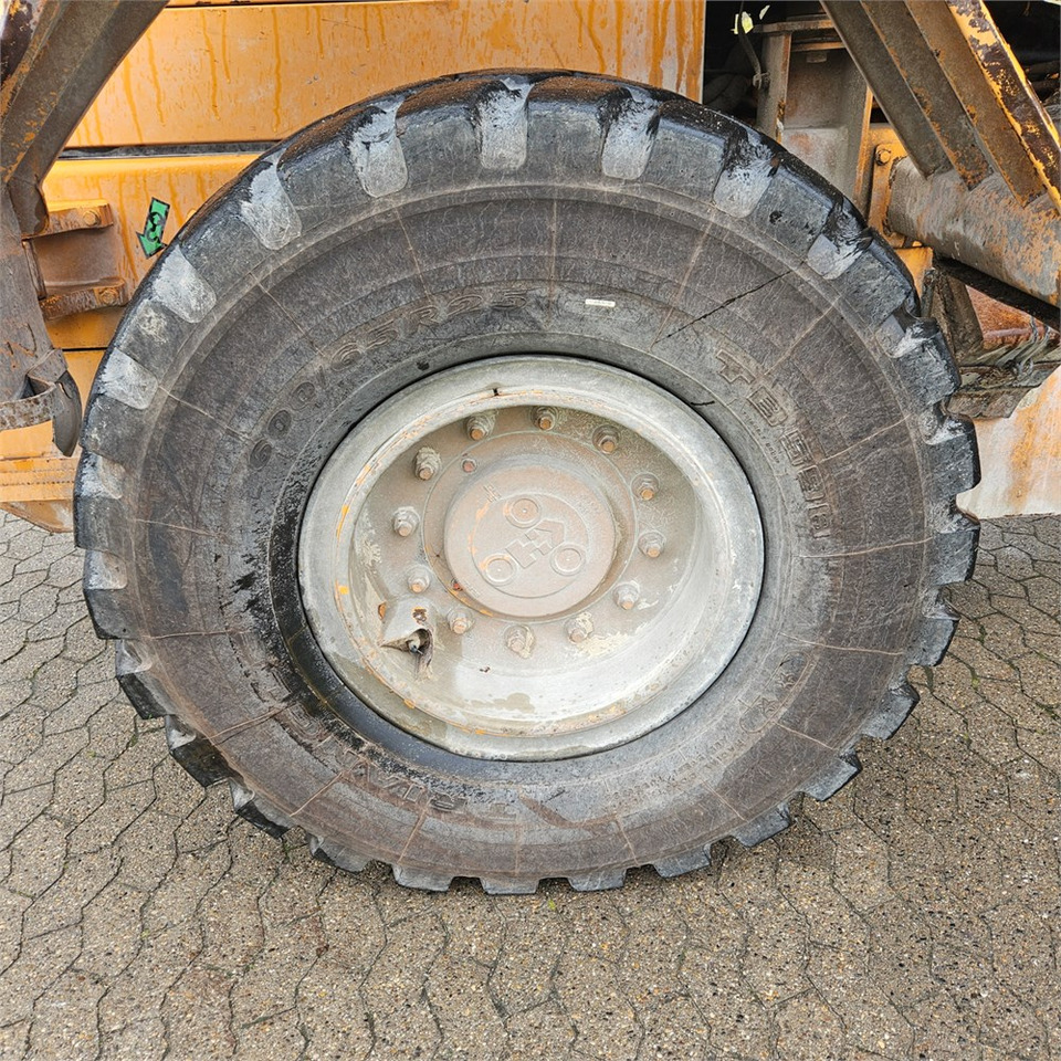 Chargeuse sur pneus Hyundai HL740-3