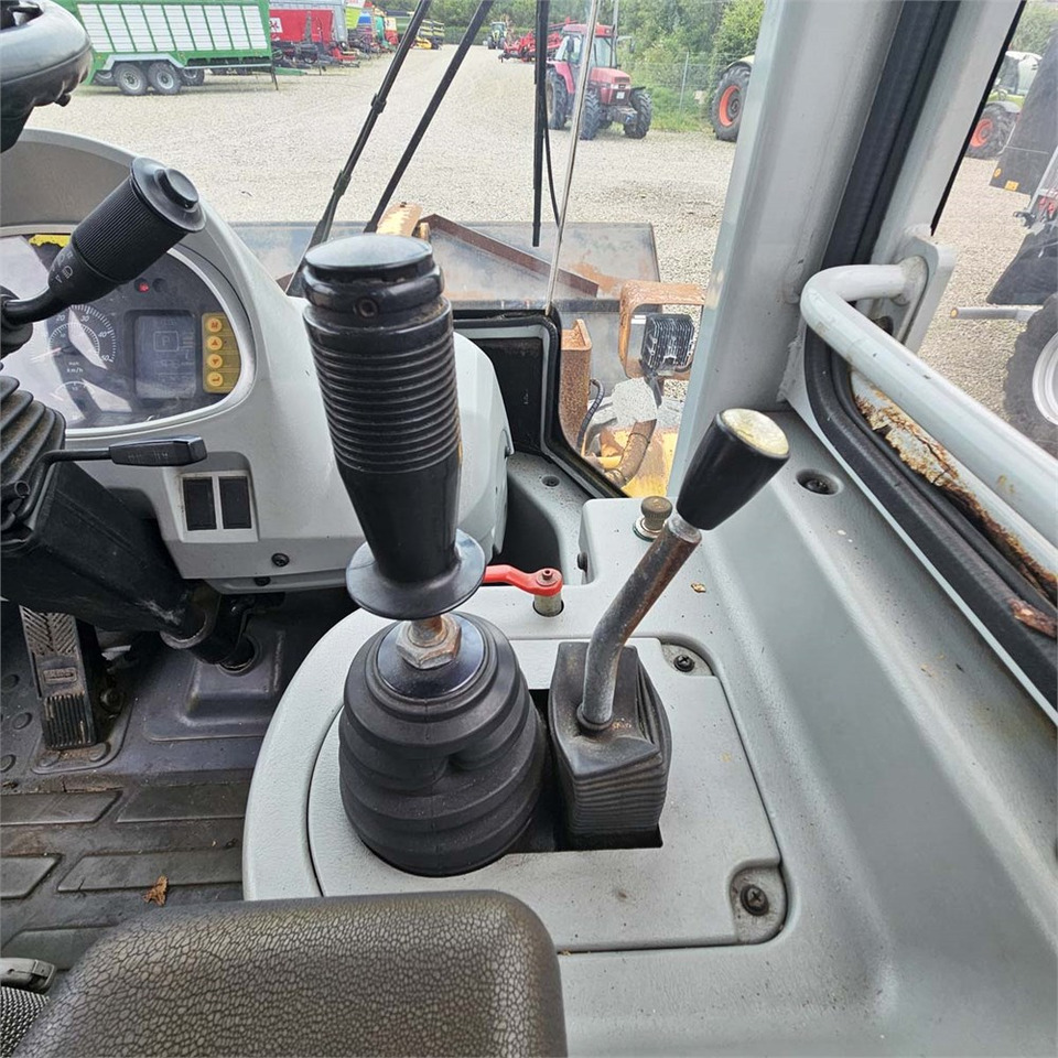 Chargeuse sur pneus Hyundai HL740-7