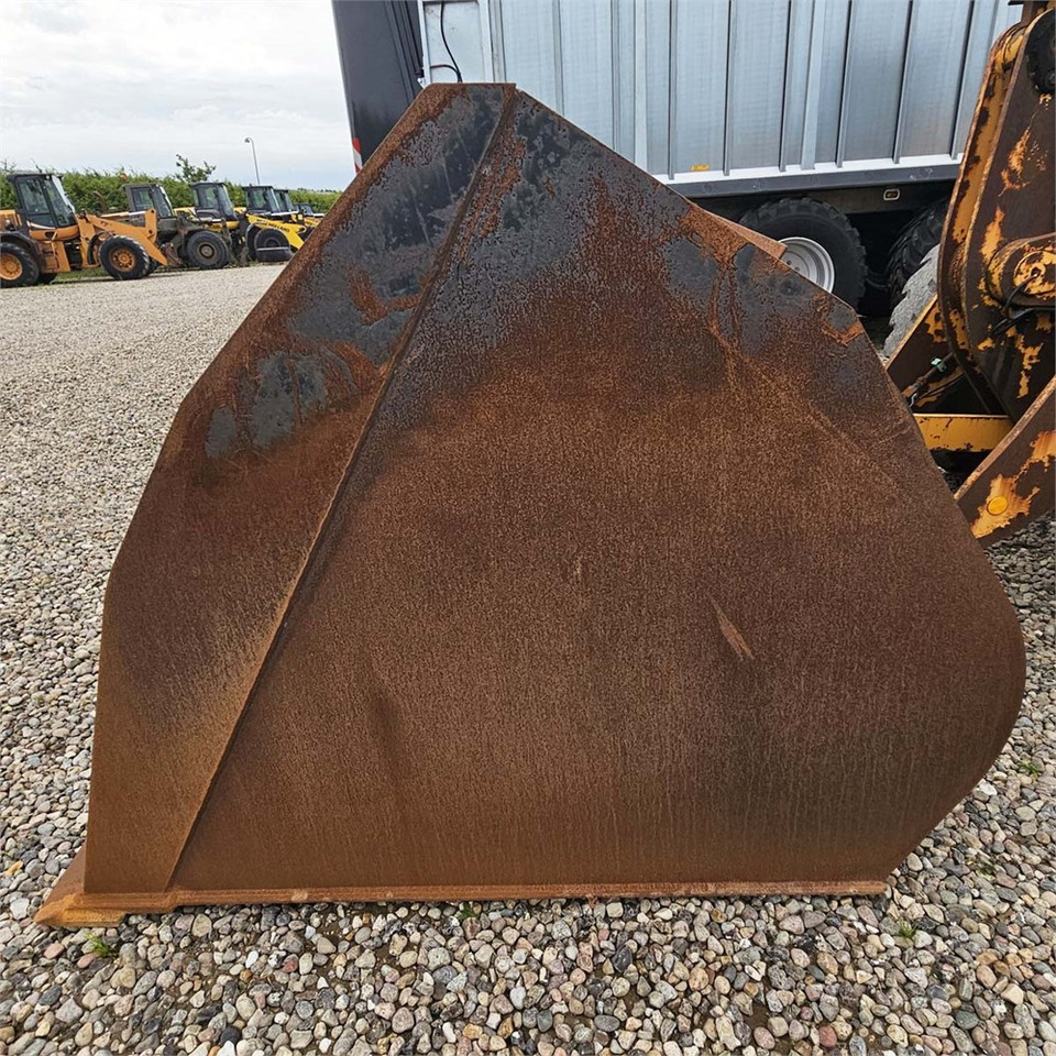 Chargeuse sur pneus Hyundai HL740-7