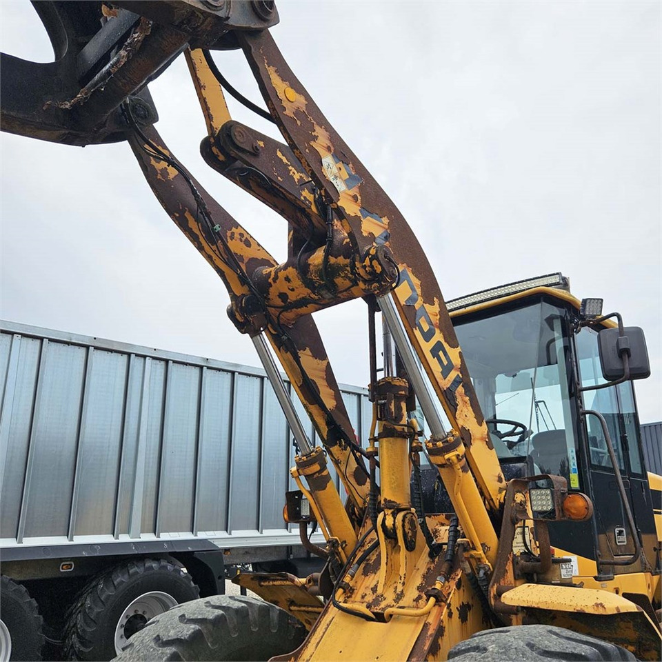 Chargeuse sur pneus Hyundai HL740-7