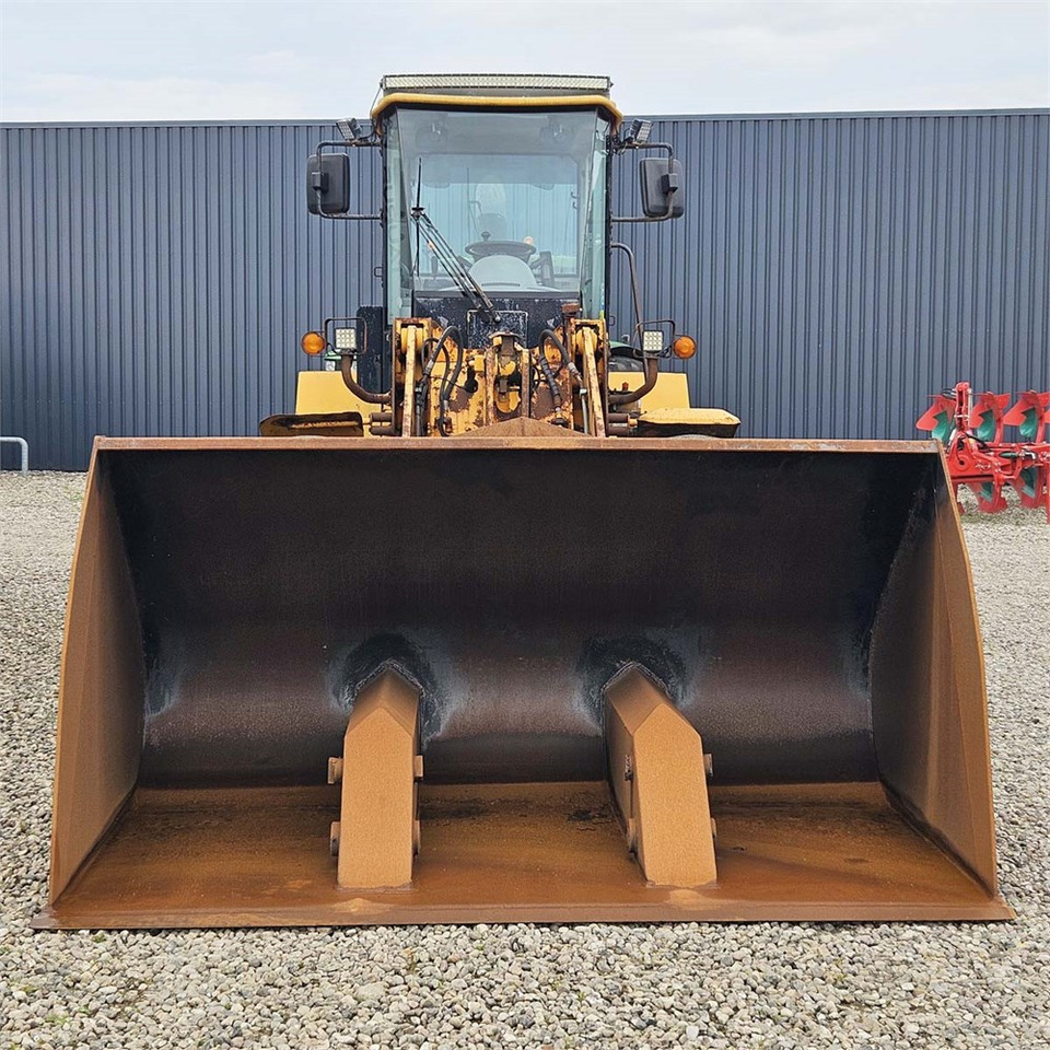 Chargeuse sur pneus Hyundai HL740-7