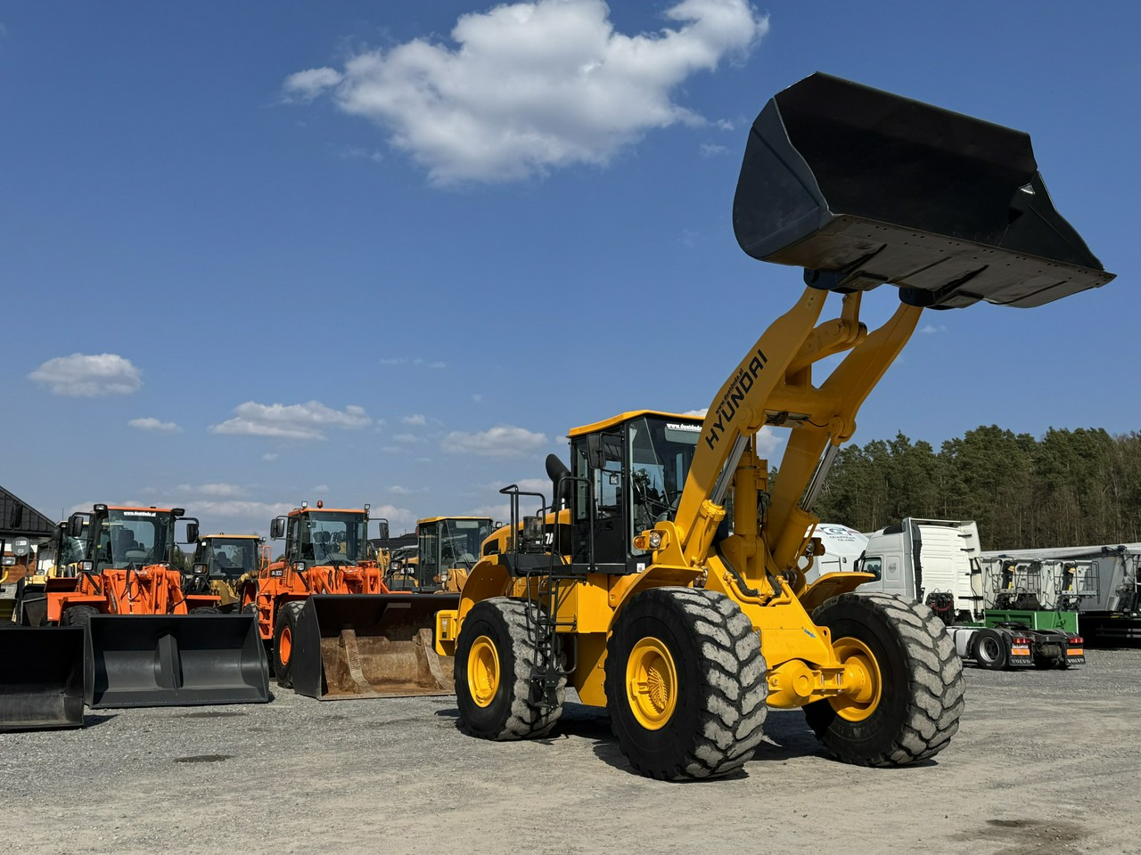 Chargeuse sur pneus Hyundai HL770-7A