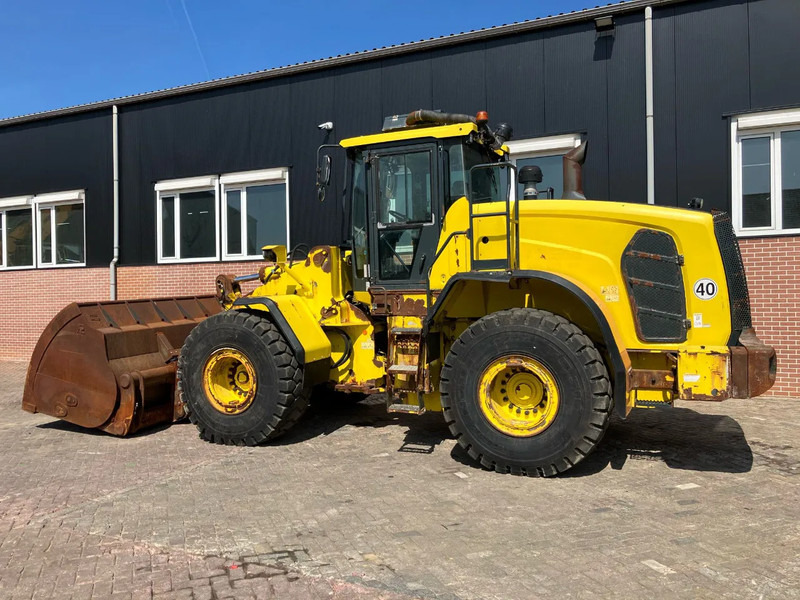 Chargeuse sur pneus Hyundai HL960