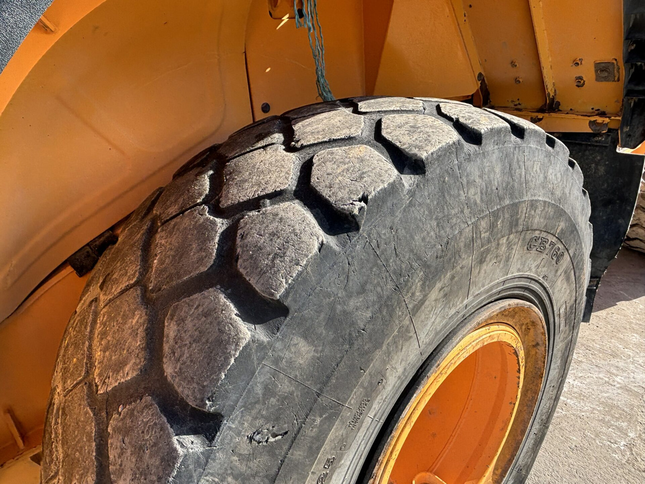 Chargeuse sur pneus Hyundai HL960