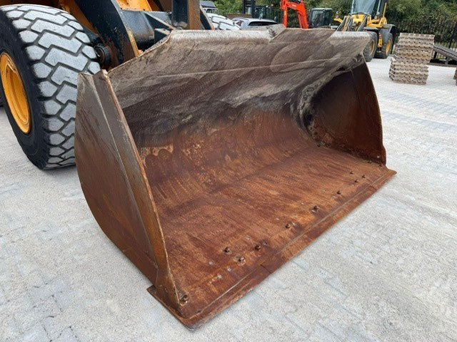 Chargeuse sur pneus Hyundai HL960A