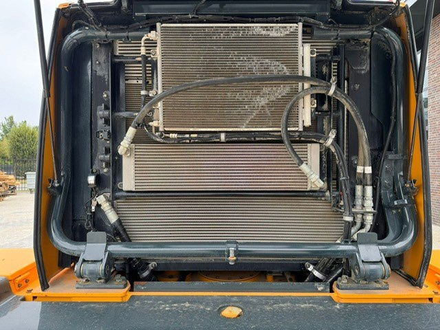 Chargeuse sur pneus Hyundai HL960A