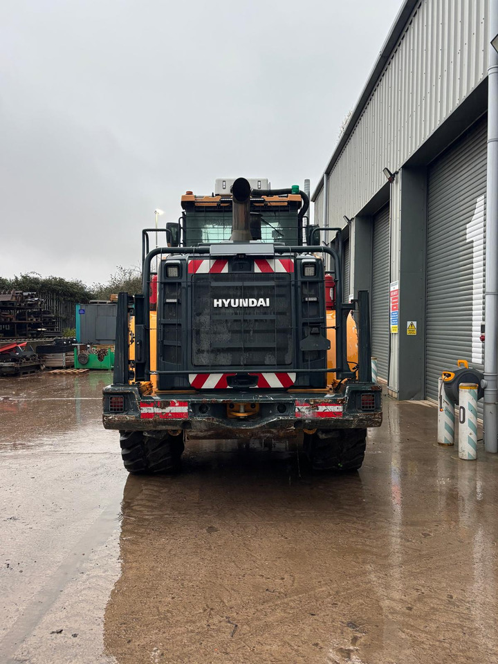 Chargeuse sur pneus Hyundai HL960AHDXT
