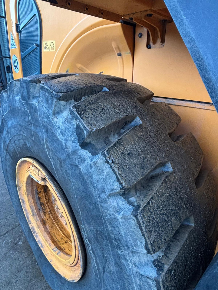 Chargeuse sur pneus Hyundai HL960A HDXT