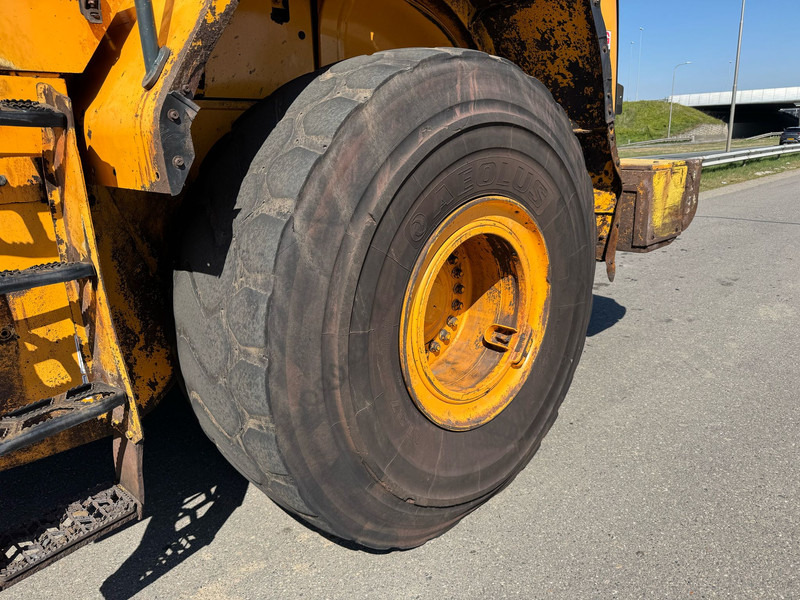 Chargeuse sur pneus Hyundai HL970