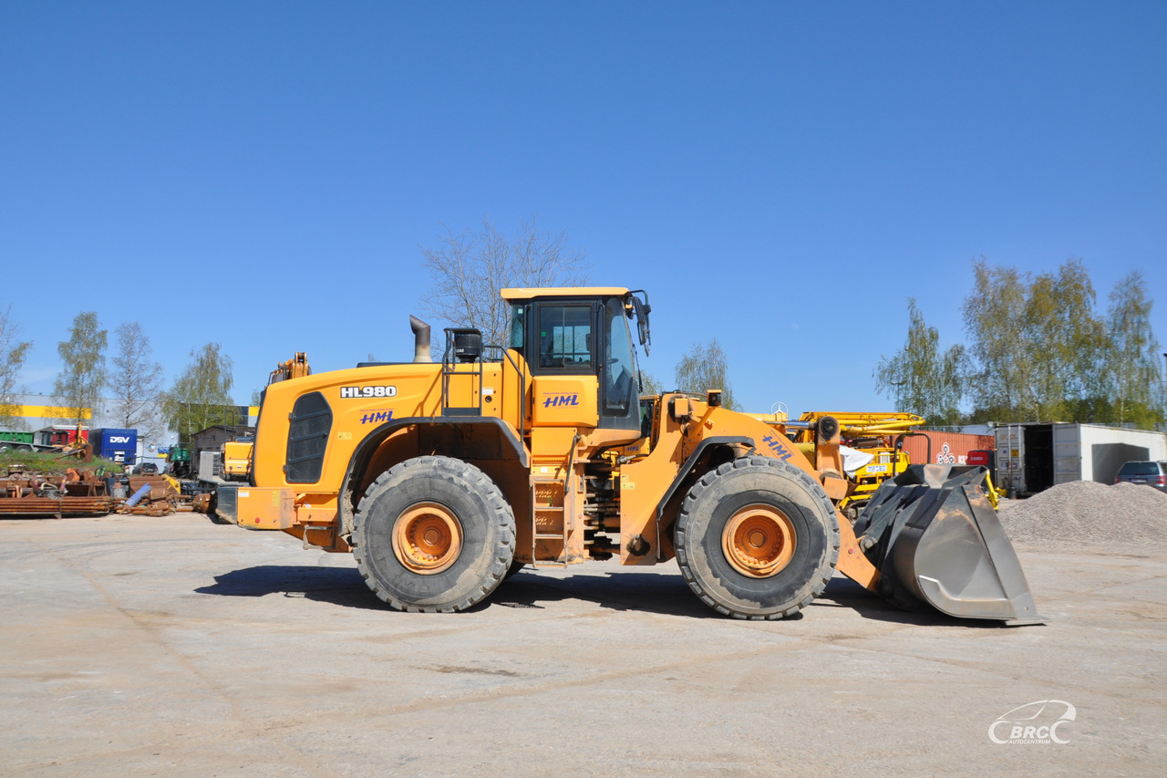 Chargeuse sur pneus Hyundai HL980