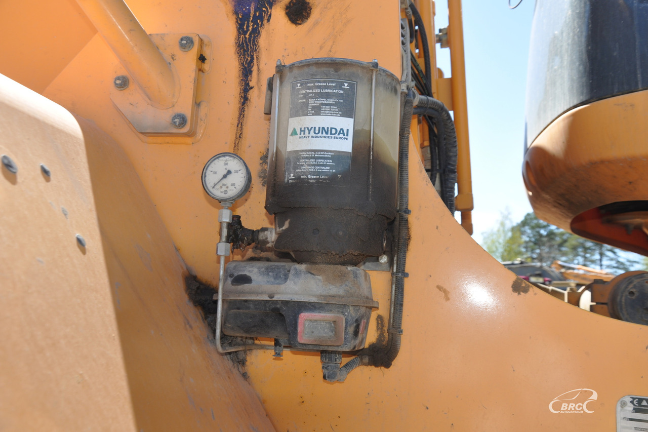 Chargeuse sur pneus Hyundai HL980