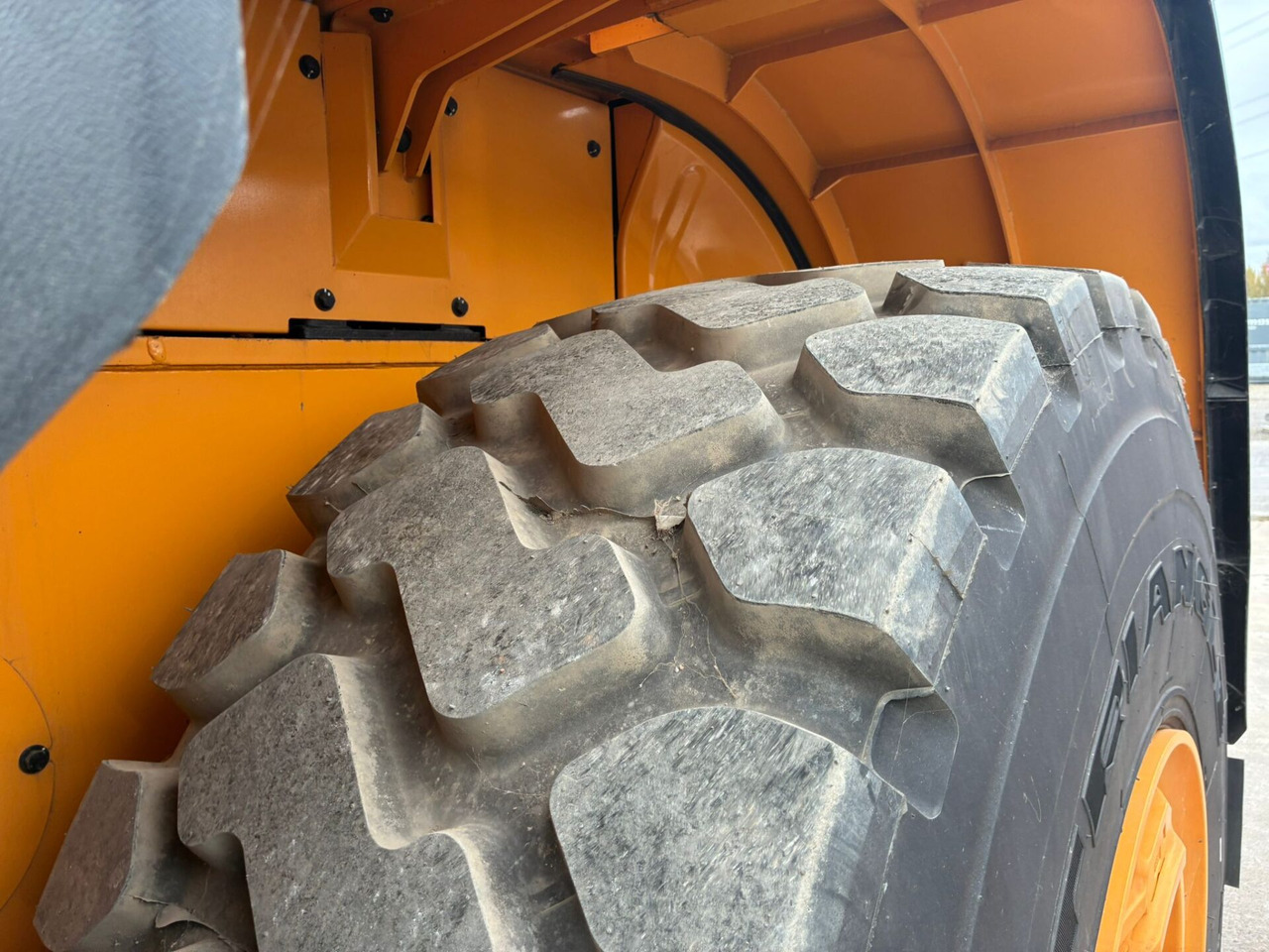 Chargeuse sur pneus Hyundai HL980A