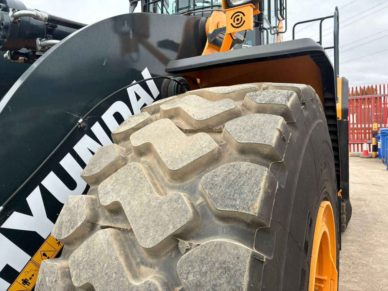 Chargeuse sur pneus Hyundai HL980A