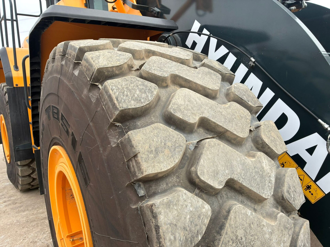 Chargeuse sur pneus Hyundai HL980A