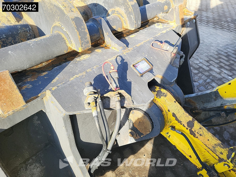 Chargeuse sur pneus Hyundai HL980 HL980 Quick Coupler