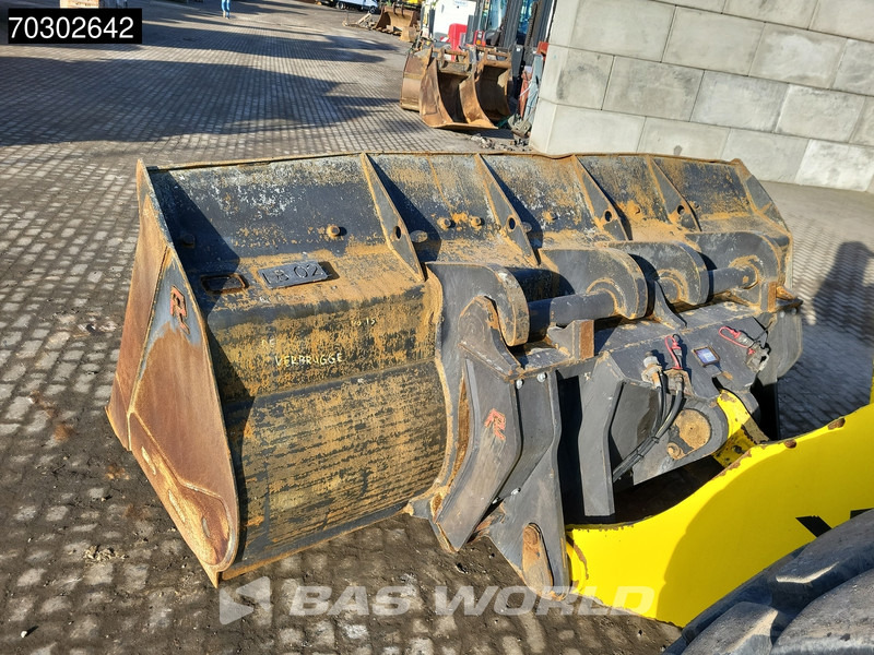 Chargeuse sur pneus Hyundai HL980 HL980 Quick Coupler