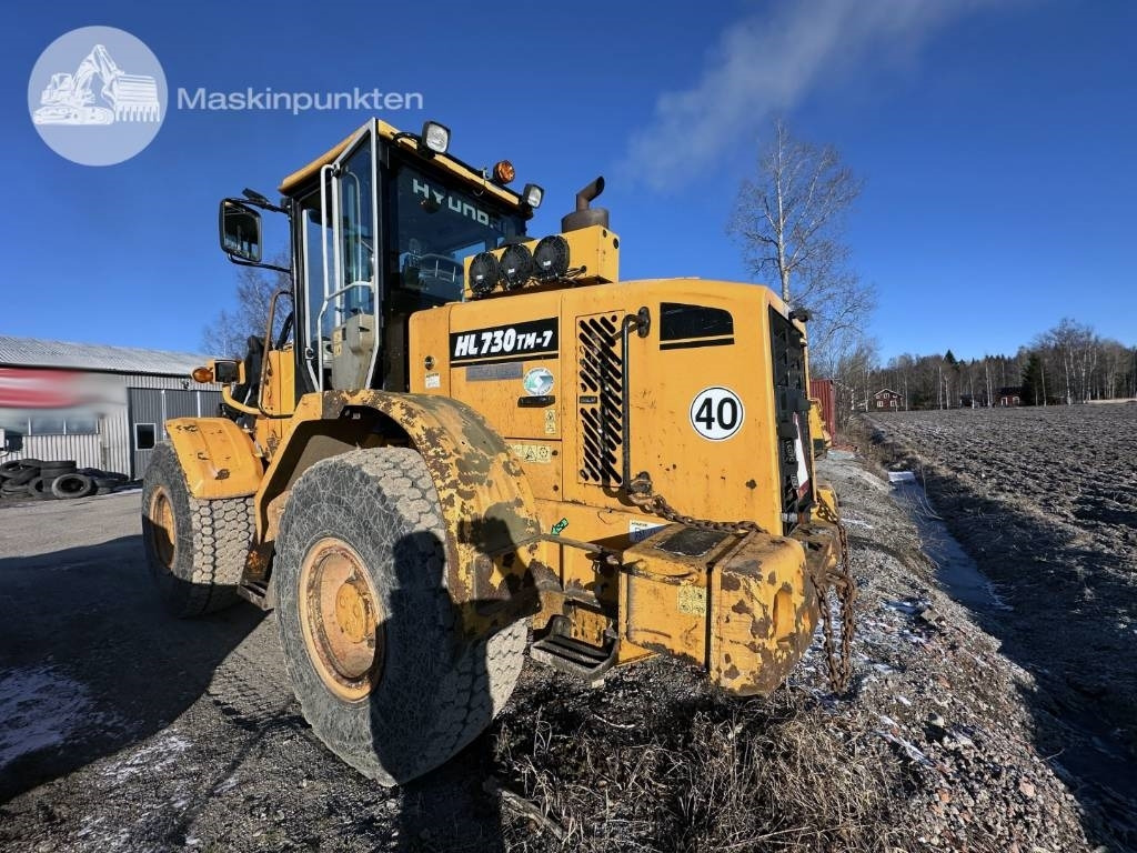 Chargeuse sur pneus Hyundai HL 730 TM-7