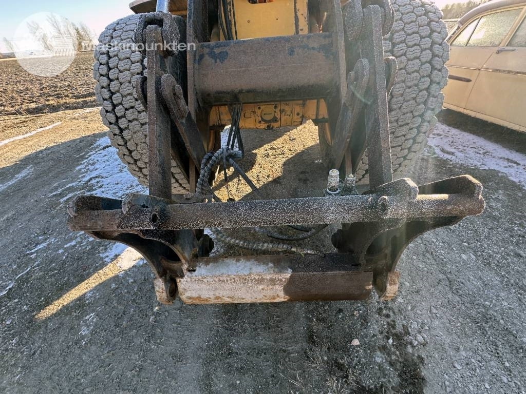 Chargeuse sur pneus Hyundai HL 730 TM-7