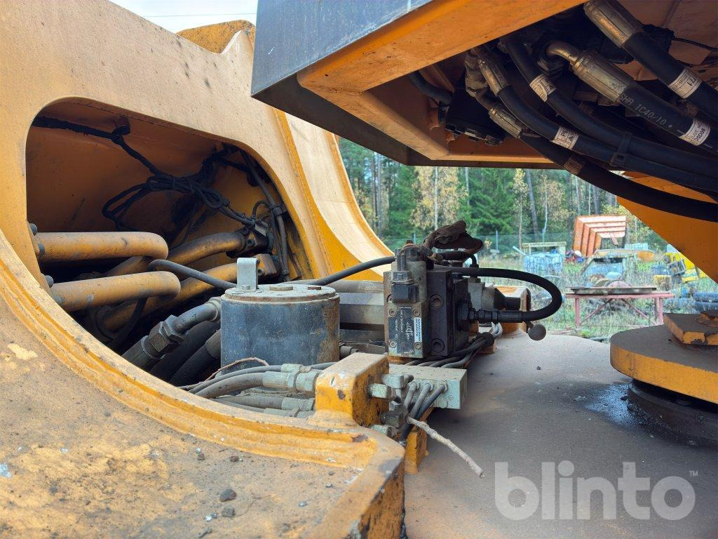 Chargeuse sur pneus Hyundai HL 780-3A