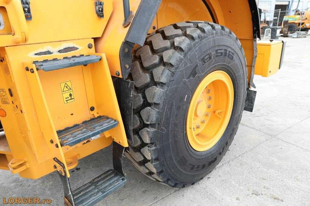 Chargeuse sur pneus Hyundai HL 955 A