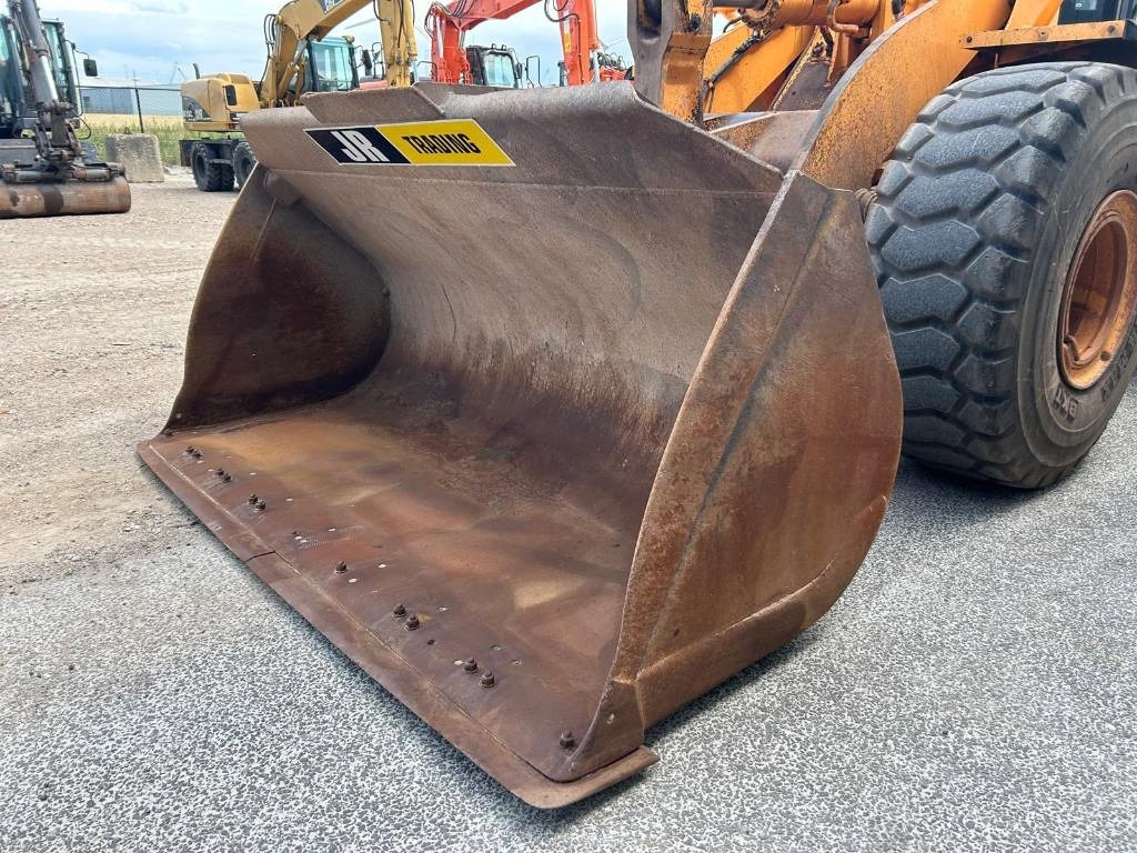 Chargeuse sur pneus Hyundai HL 970