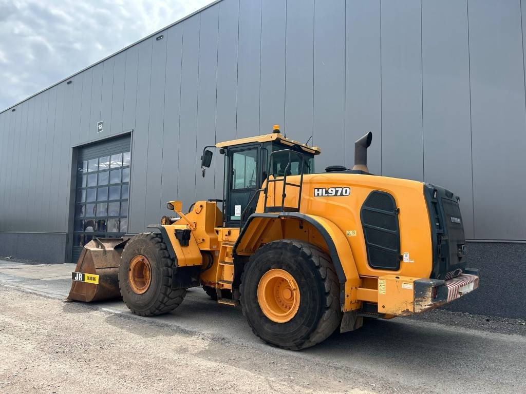 Chargeuse sur pneus Hyundai HL 970